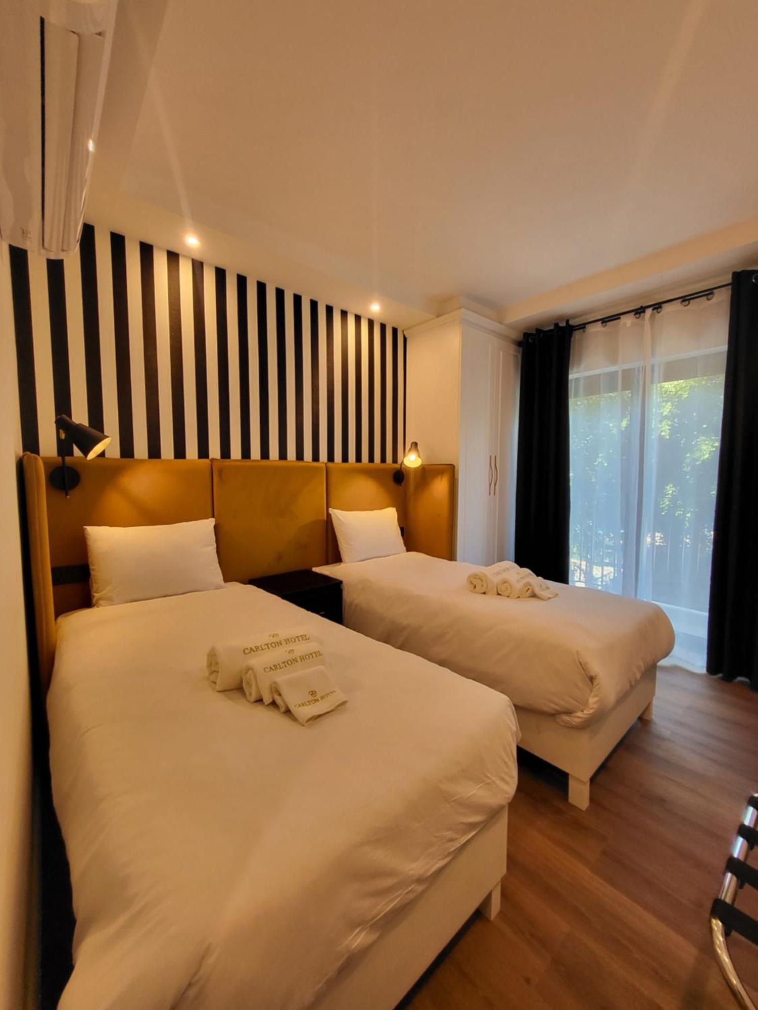 Carlton Hotel Слима Экстерьер фото